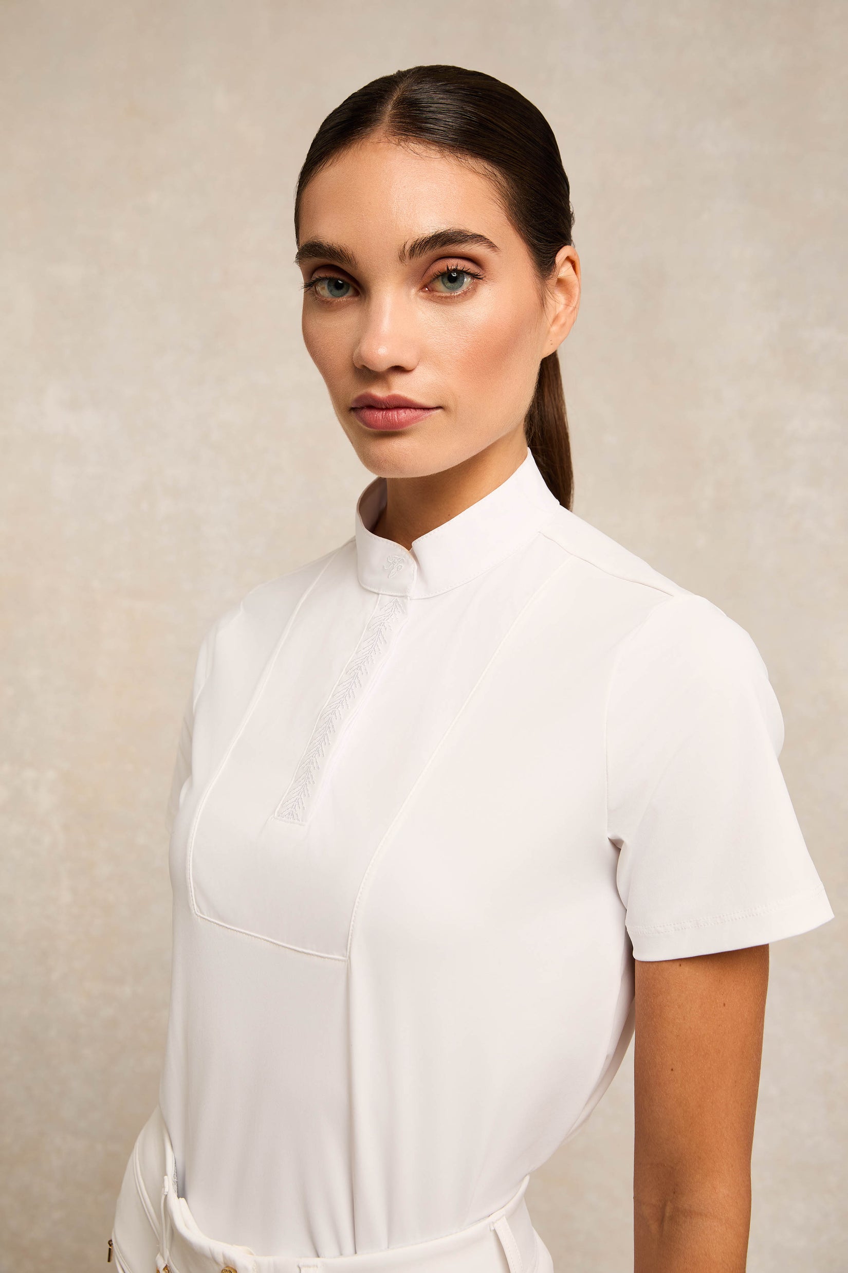 Gatcombe Short Sleeve Showshirt White